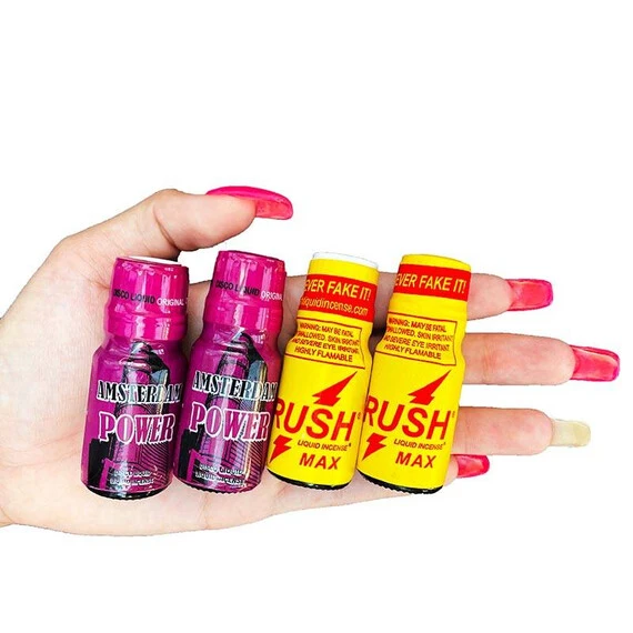 Снимка на 4 Poppers 2 Rush и 2 Amsterdam