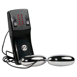 Вибриращо дупе и вагина Mandy´s Doggy Styleснимка 4