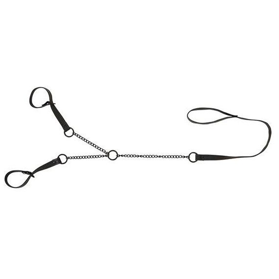 Белезници с каишка Bad Kitty  Белезници